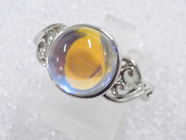JAPANESE KIMONO / ANTIQUE COLORED STONE RING (SIZE 20)